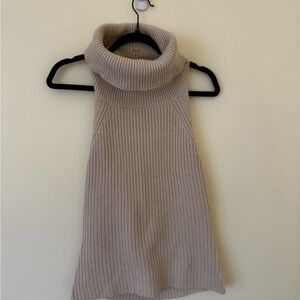 ✨ Cream Ribbed Sleeveless Turtleneck Sweater – Chic Minimalist Layering Piece ✨